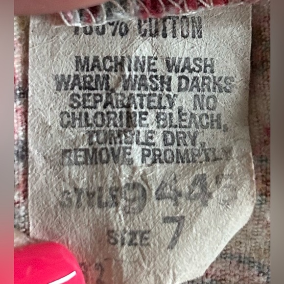 ⭐️ Made in California Vintage Printed Corduroy Sleeveless Top Size 7 - Picture 5 of 9